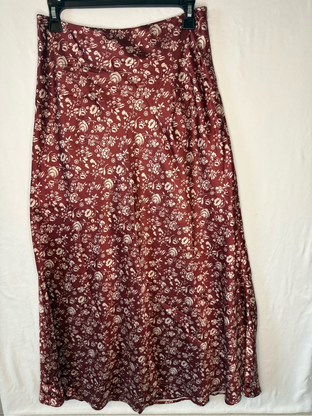 Pink Lily Satin side zip skirt